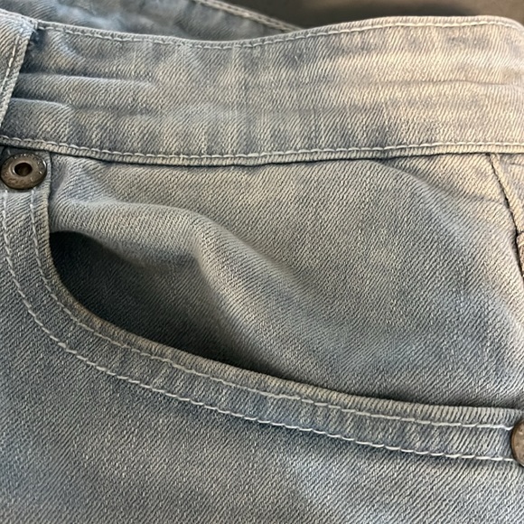 Men’s Focus Branded jeans - Picture 13 of 14